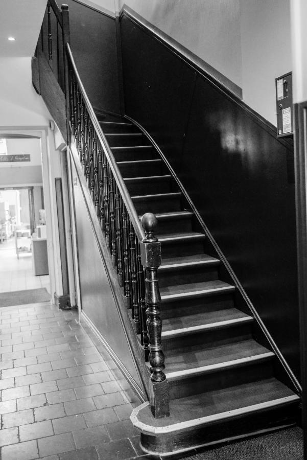 Logis Le Saint Hubert Otel Haybes Dış mekan fotoğraf